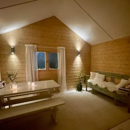 Juuris Вилла Рованиеми